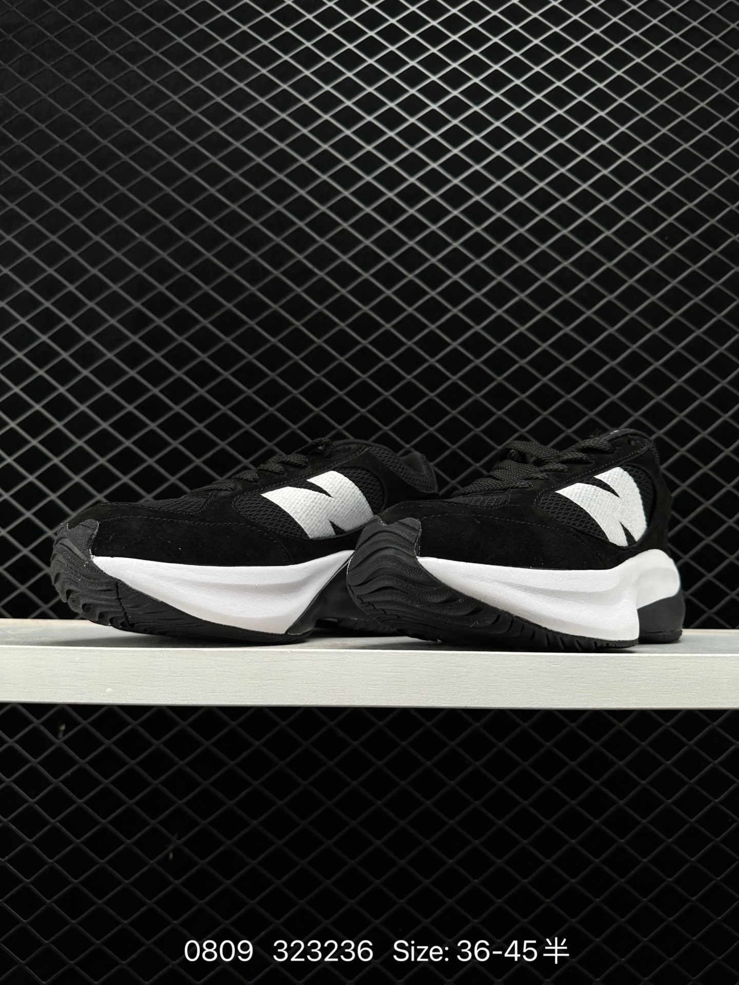 New Balance Warped Runner